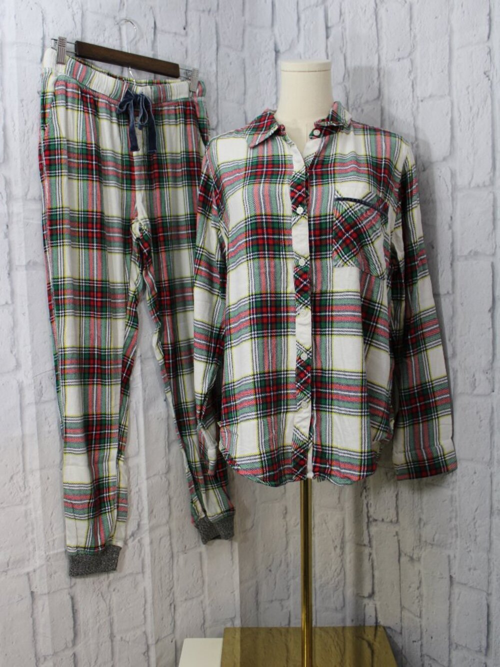 Aerie Small Red Green Plaid Button Front Longsleeve Holiday Flannel Pajama Set